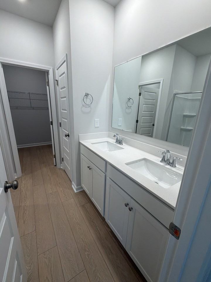 147 Wolfe Lane - 1 #1 - Photo 7 of 12
