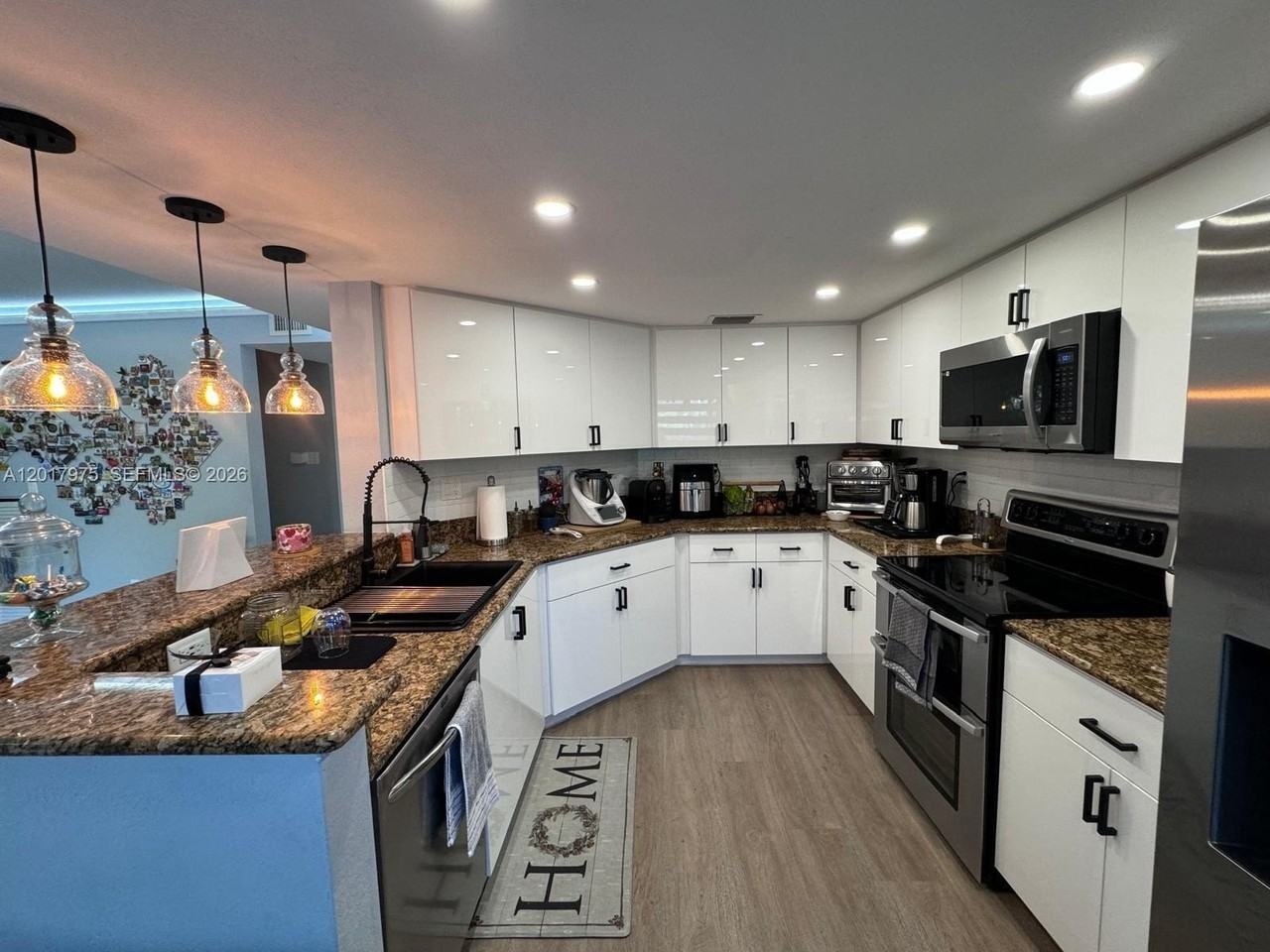 8851 Nw 110th Pl #1407 - Photo 4 of 27