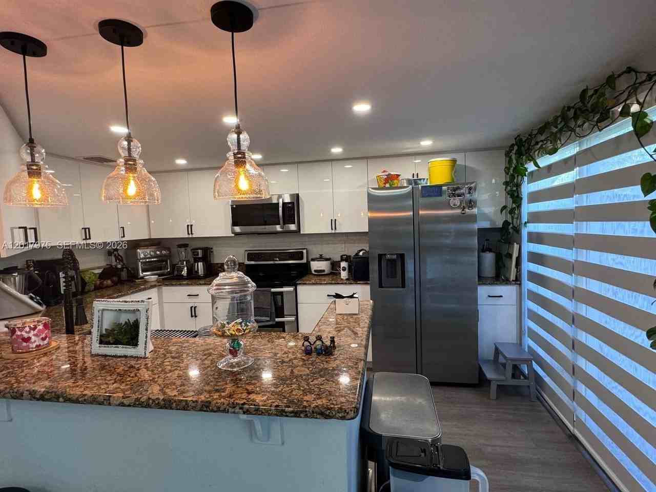 8851 Nw 110th Pl #1407 - Photo 6 of 27