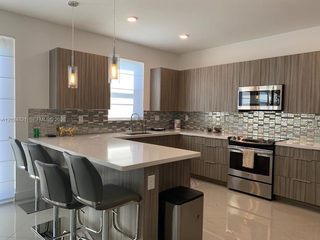 10510 Nw 78th Ter #10510 - Photo 5 of 16