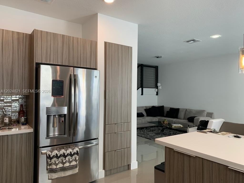 10510 Nw 78th Ter #10510 - Photo 6 of 16