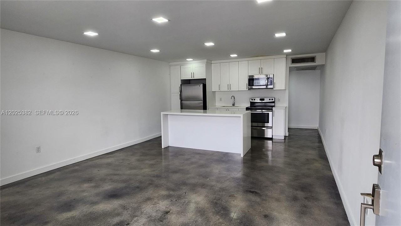 1770 79th Street Cswy #D304 - Photo 2 of 13