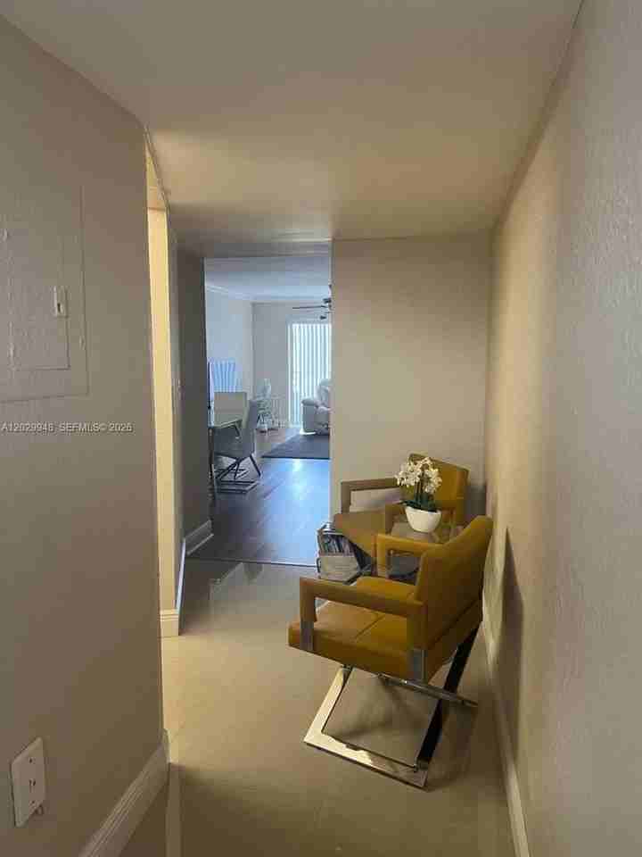 240 W 68th St #202 - Photo 3 of 9
