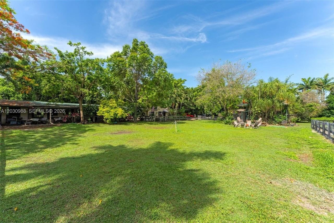 22065 Sw 167th Ave #A - Photo 6 of 17