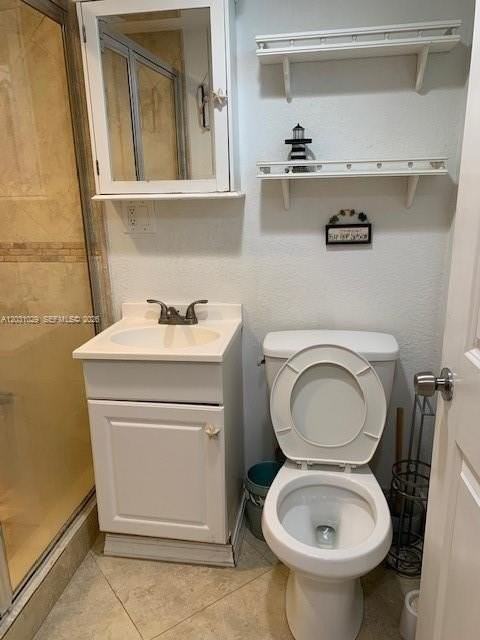 6490 Collins Ave #3 - Photo 5 of 23