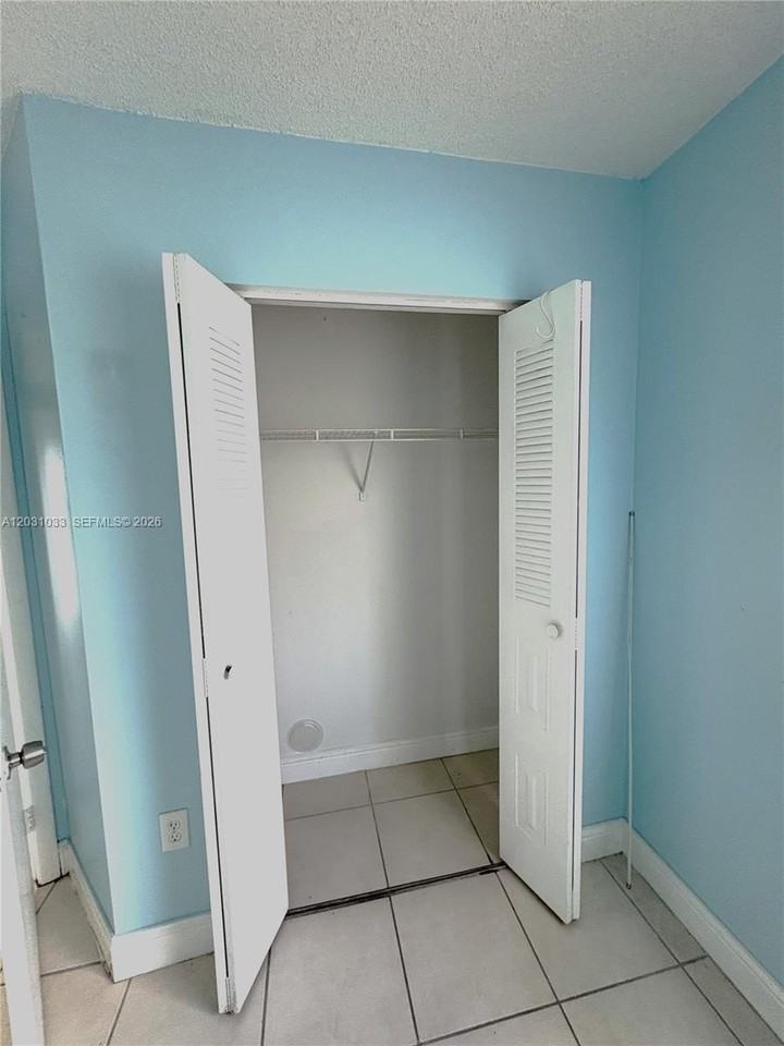 15231 Sw 80th St #602 - Photo 7 of 11