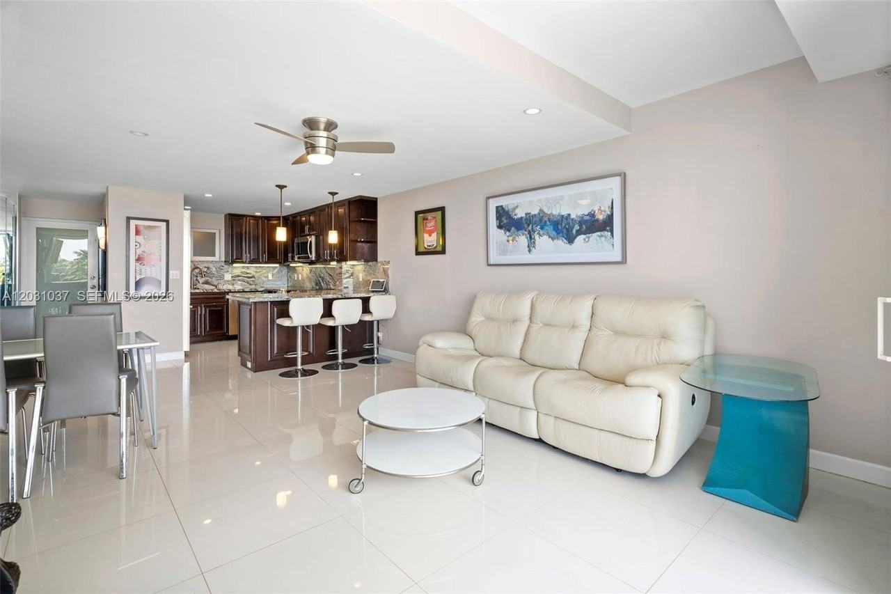 2840 N Ocean Boulevard Blvd #404 - Photo 3 of 30