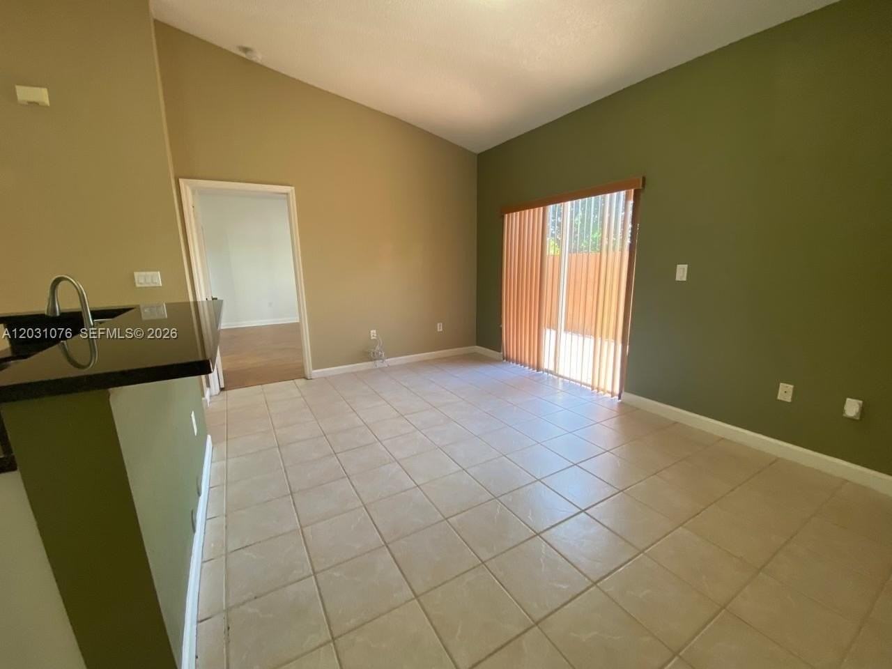 16246 Sw 103rd Ter - Photo 3 of 14