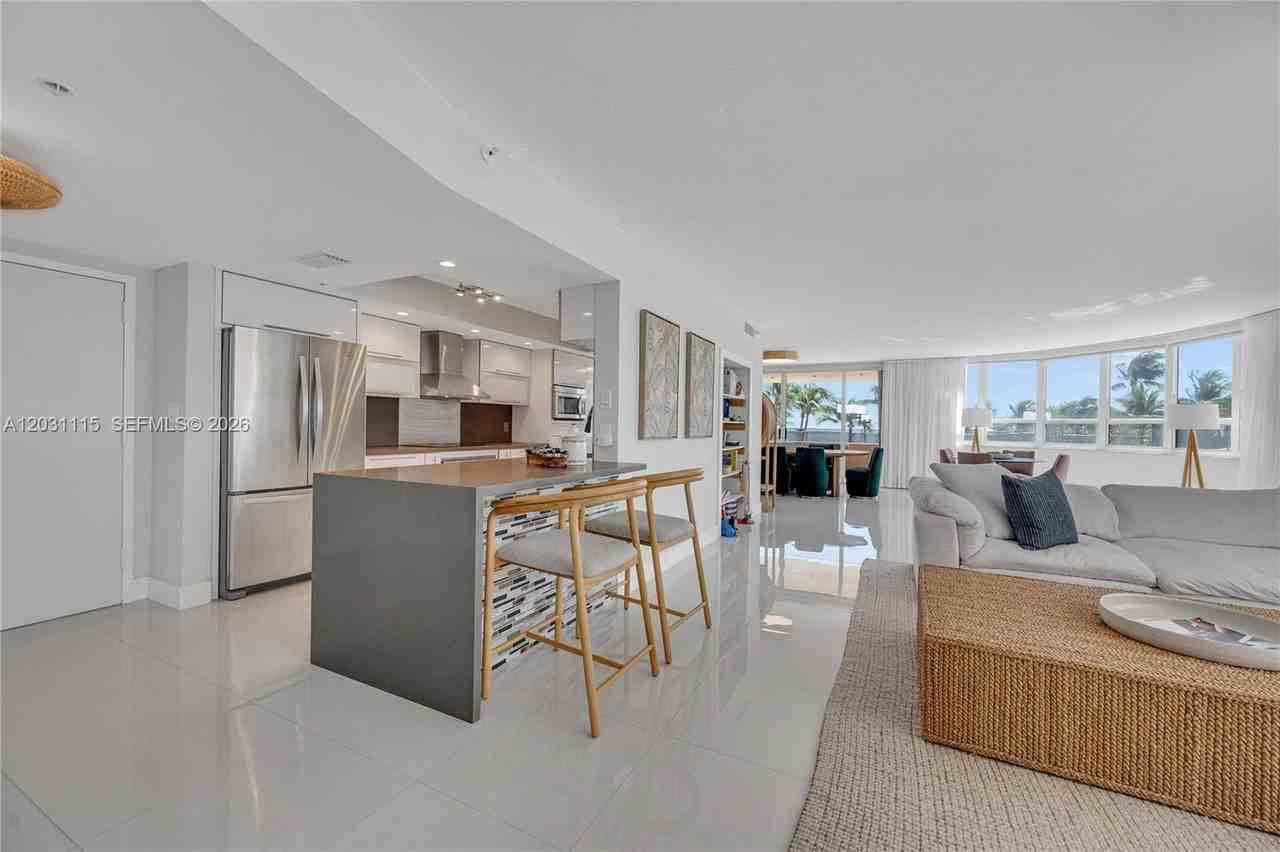 10175 Collins Ave #102 - Photo 6 of 33