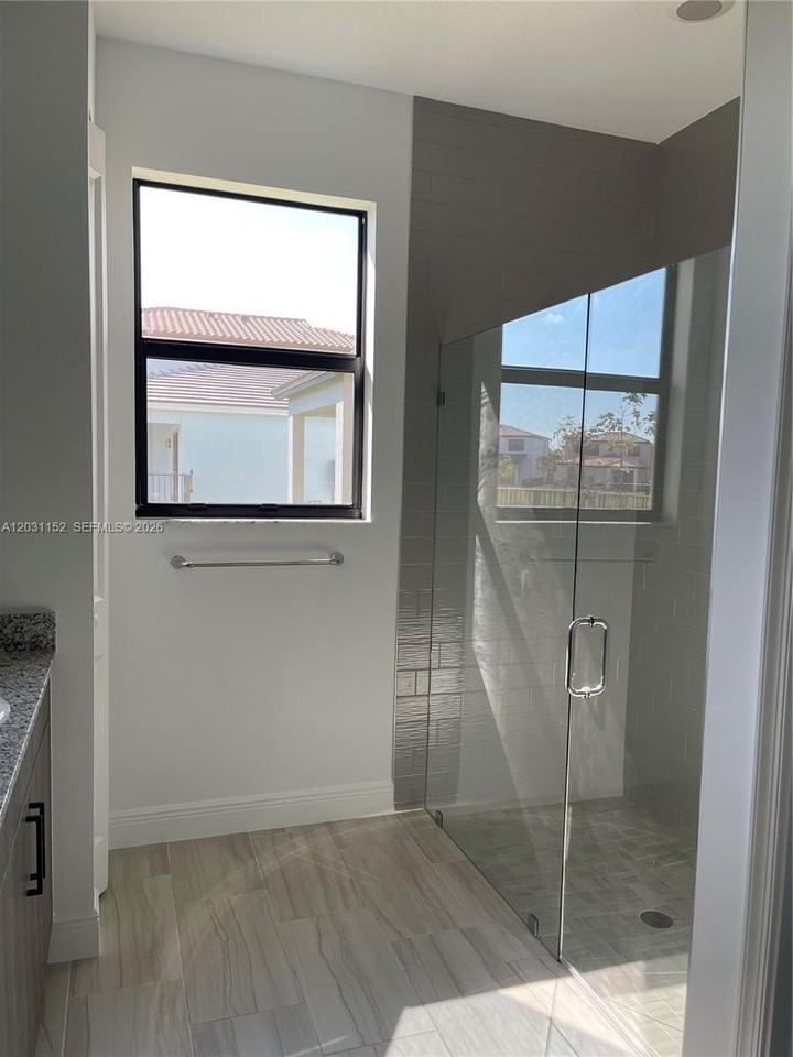 16475 Sea Turtle Pl - Photo 5 of 10