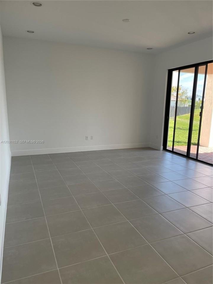 16475 Sea Turtle Pl - Photo 7 of 10
