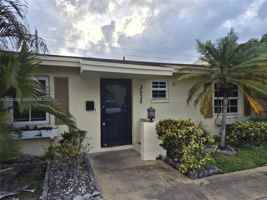 featured image of 3035 Nw 68th St #12D