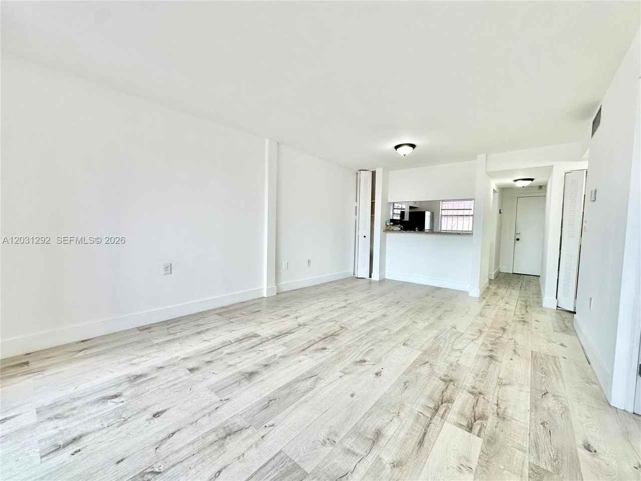 19751 Sw 114th Ave #349 - Photo 5 of 30