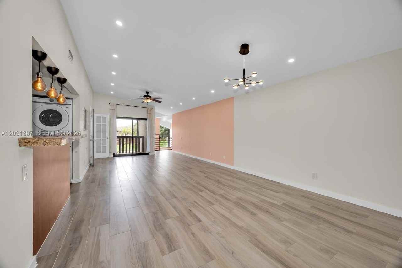 6323 Sw 116th Pl #C - Photo 6 of 31