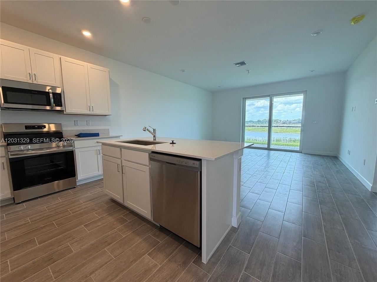 3700 Harborside Ave #3747 - Photo 5 of 35