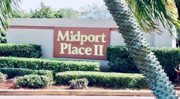 featured image of 1566 Se Royal Green Cir #203