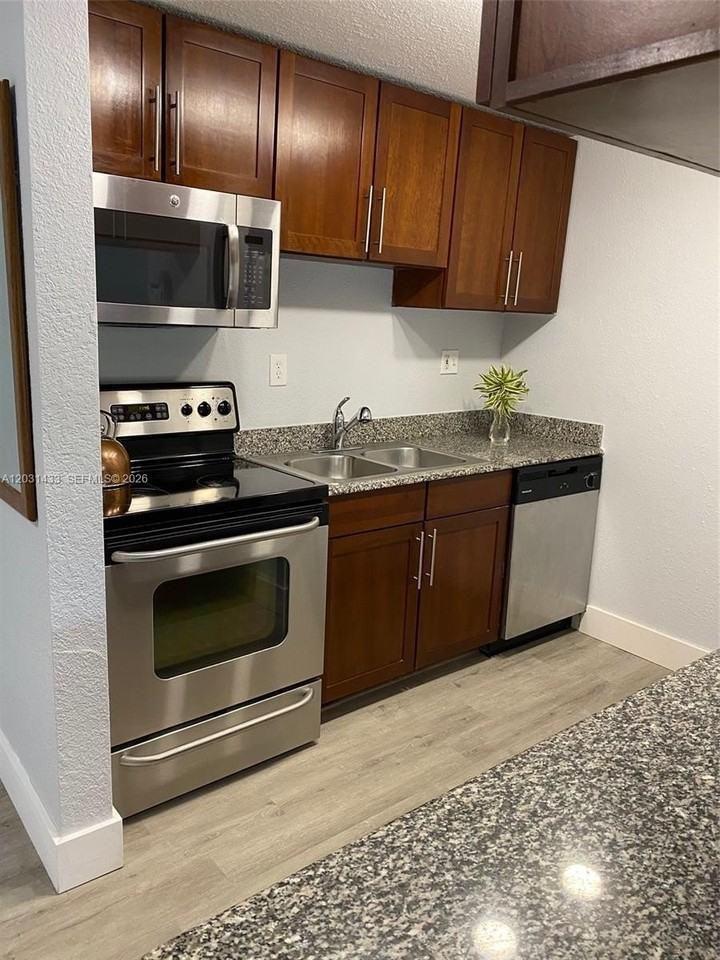 8950 Sw 69th Ct #308 - Photo 3 of 11