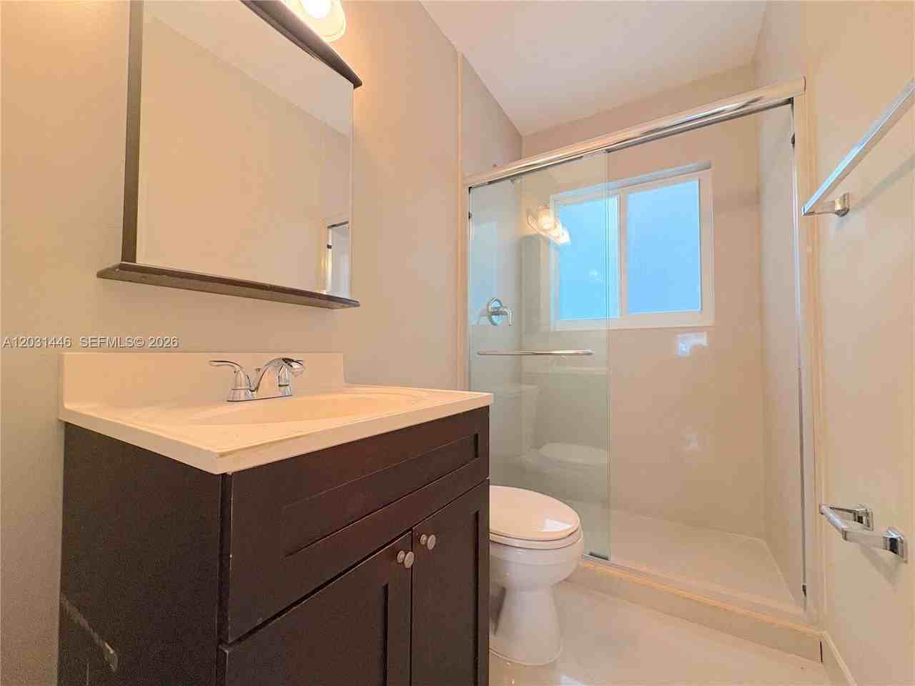 2901 Middle River Dr #2 - Photo 5 of 7