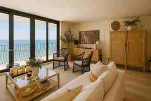 8877 Collins Ave #PH8 - Photo 1 of 1