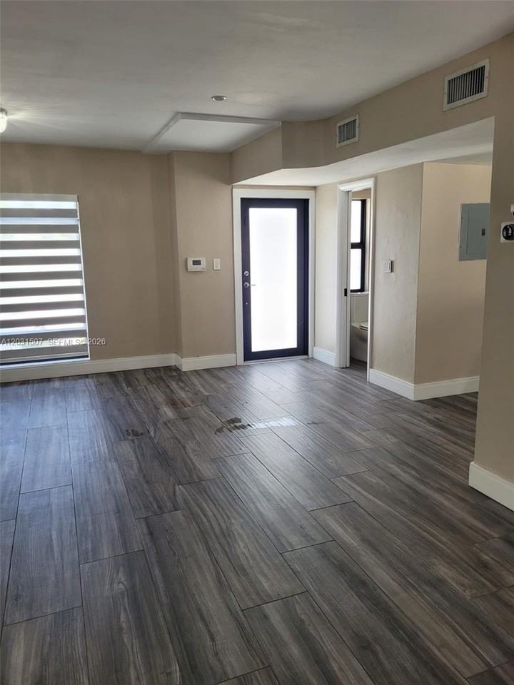 6747 Crooked Palm Ter #6747 - Photo 4 of 11