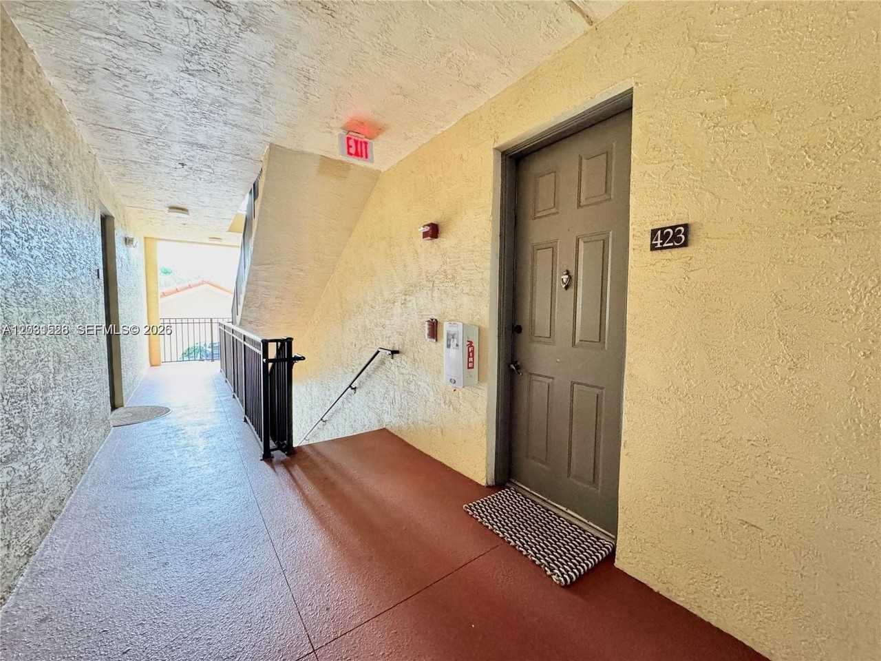 4700 Sw 160th Ave #423 - Photo 4 of 16
