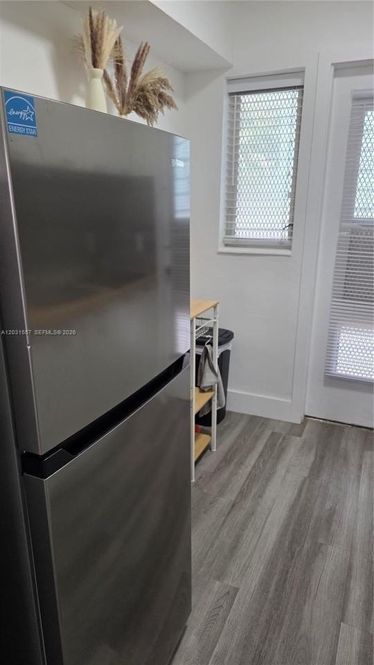 761 Euclid Ave #4 - Photo 2 of 23