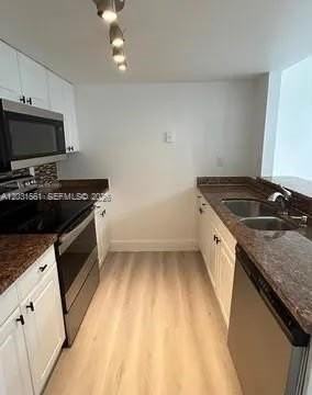 365 Nw 85th Ct #1203 - Photo 6 of 9