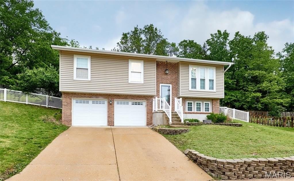 6001 La Chateau Ct - Photo 2 of 31