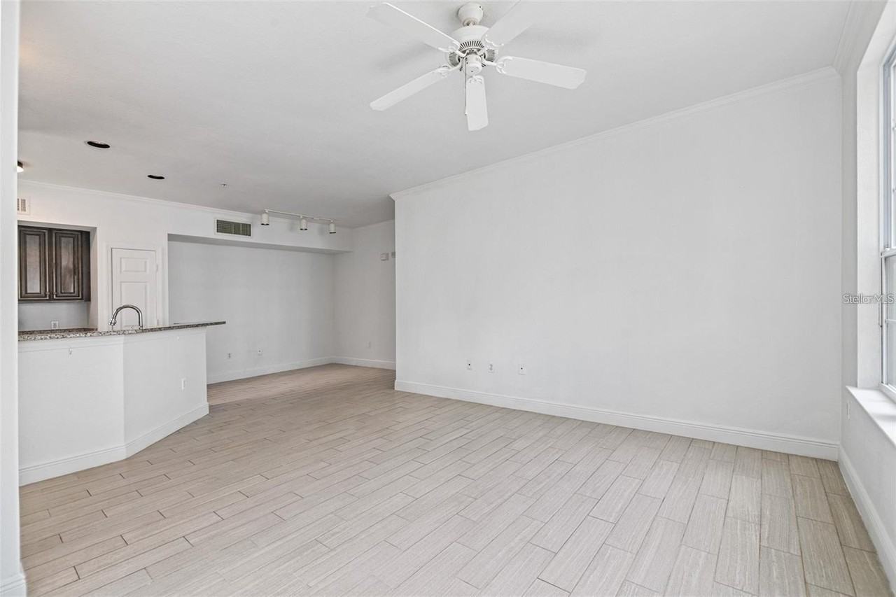 5571 Rosehill Rd #104 - Photo 6 of 34