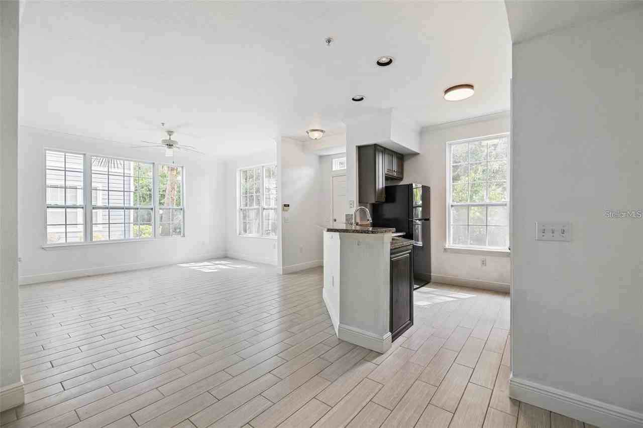 5571 Rosehill Rd #104 - Photo 7 of 34