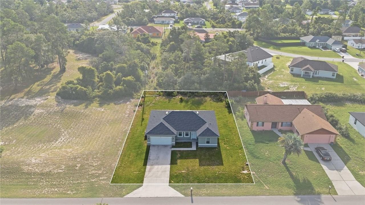 405 Marion Oaks Ln - Photo 4 of 23