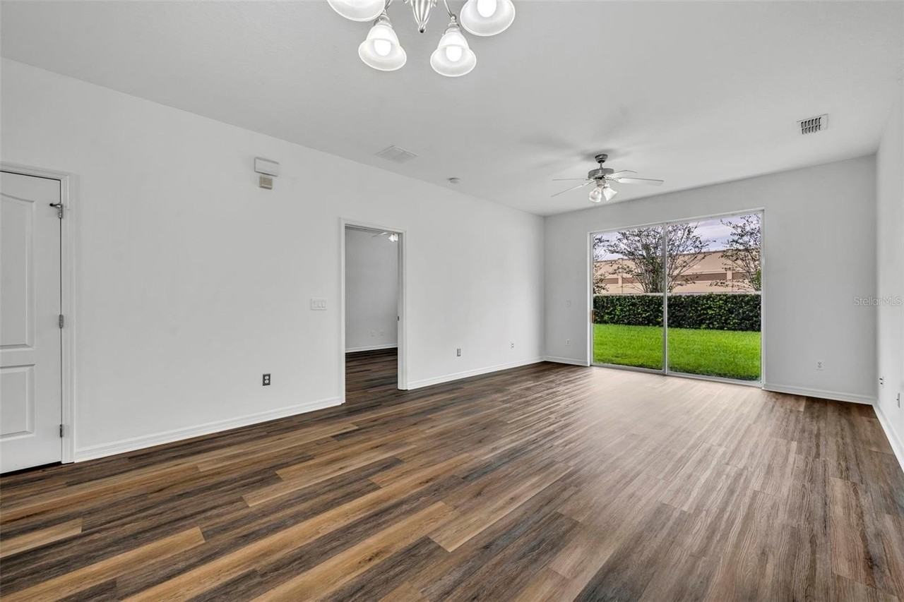 2628 Balforn Tower Way - Photo 7 of 42
