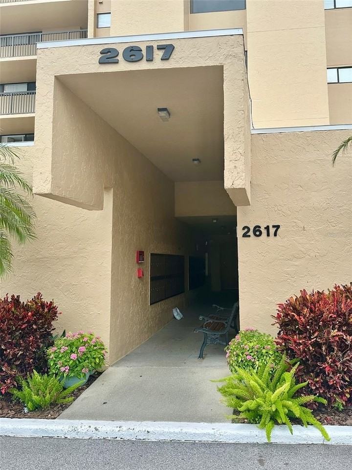 2617 Cove Cay Dr #311 - Photo 4 of 50