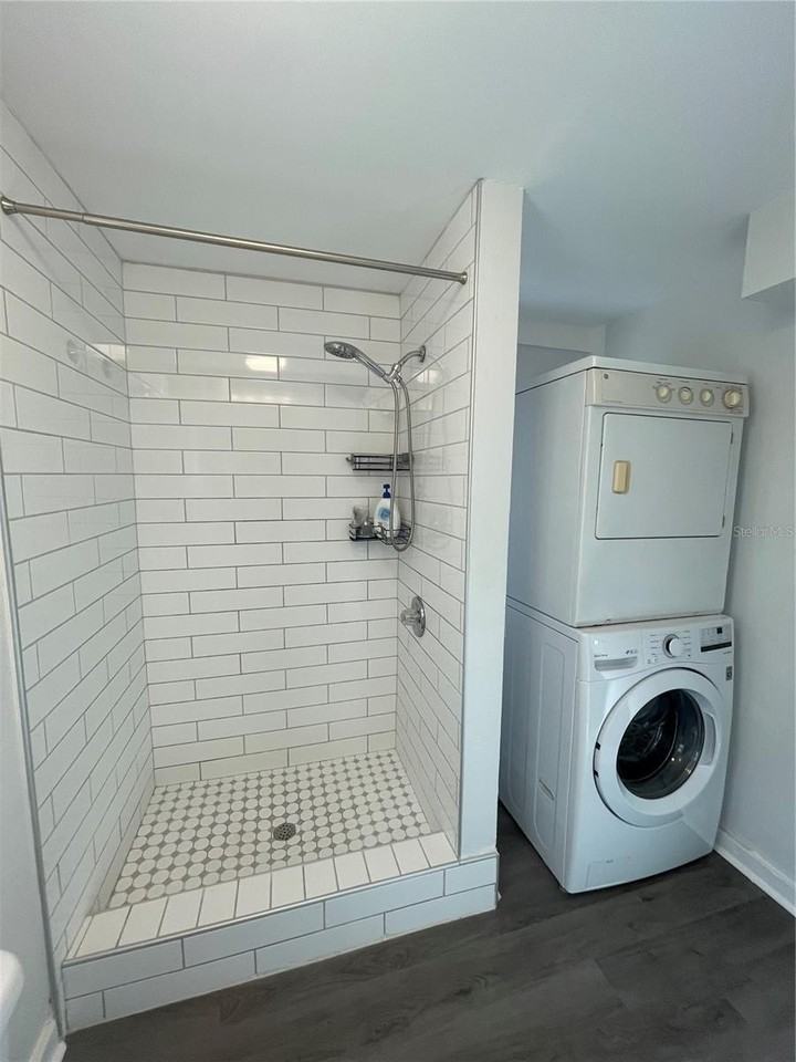 807 1/2 S Fremont Ave - Photo 5 of 27