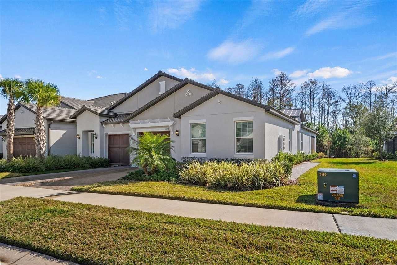 16890 Forge Surf St - Photo 3 of 30