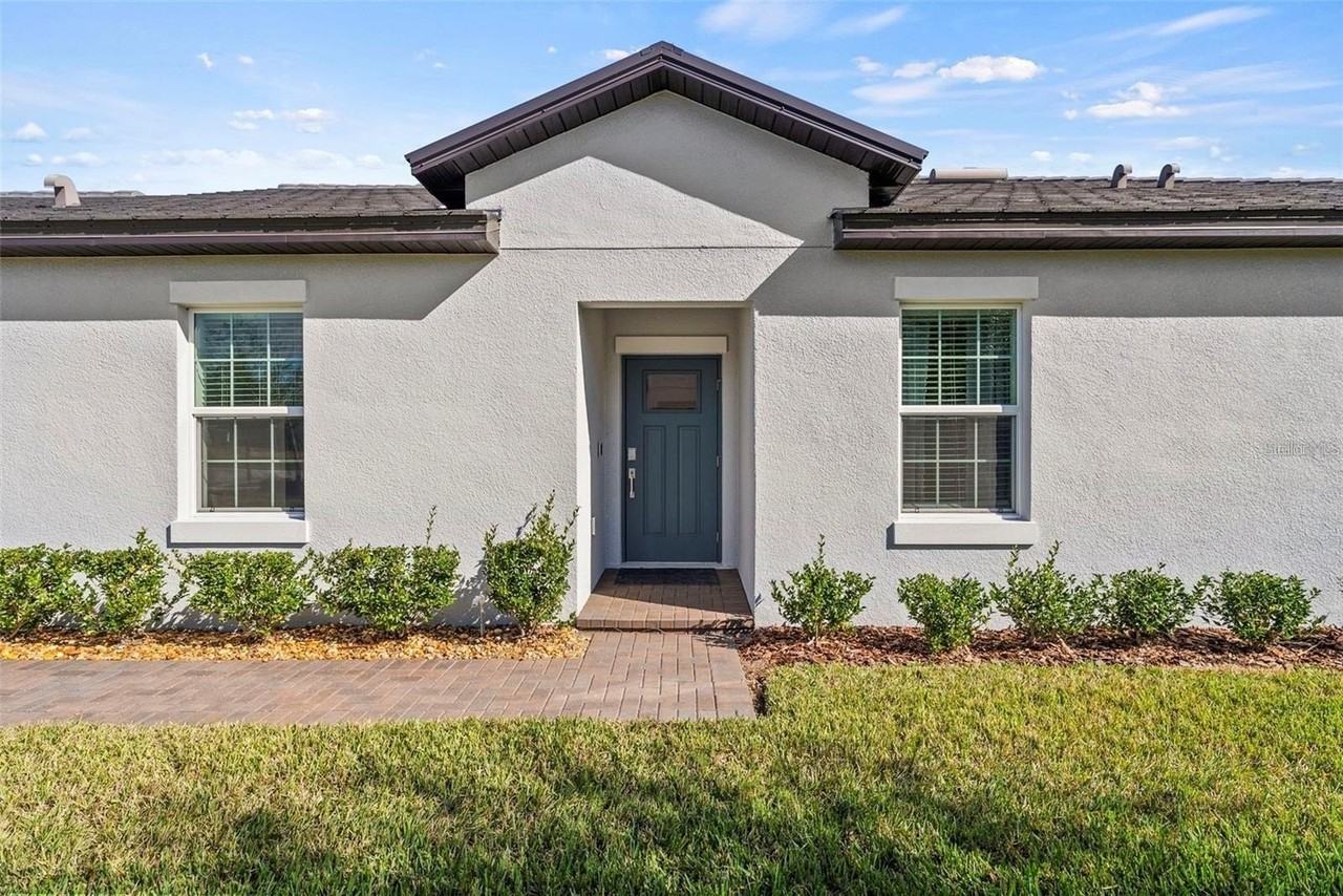 16890 Forge Surf St - Photo 4 of 30