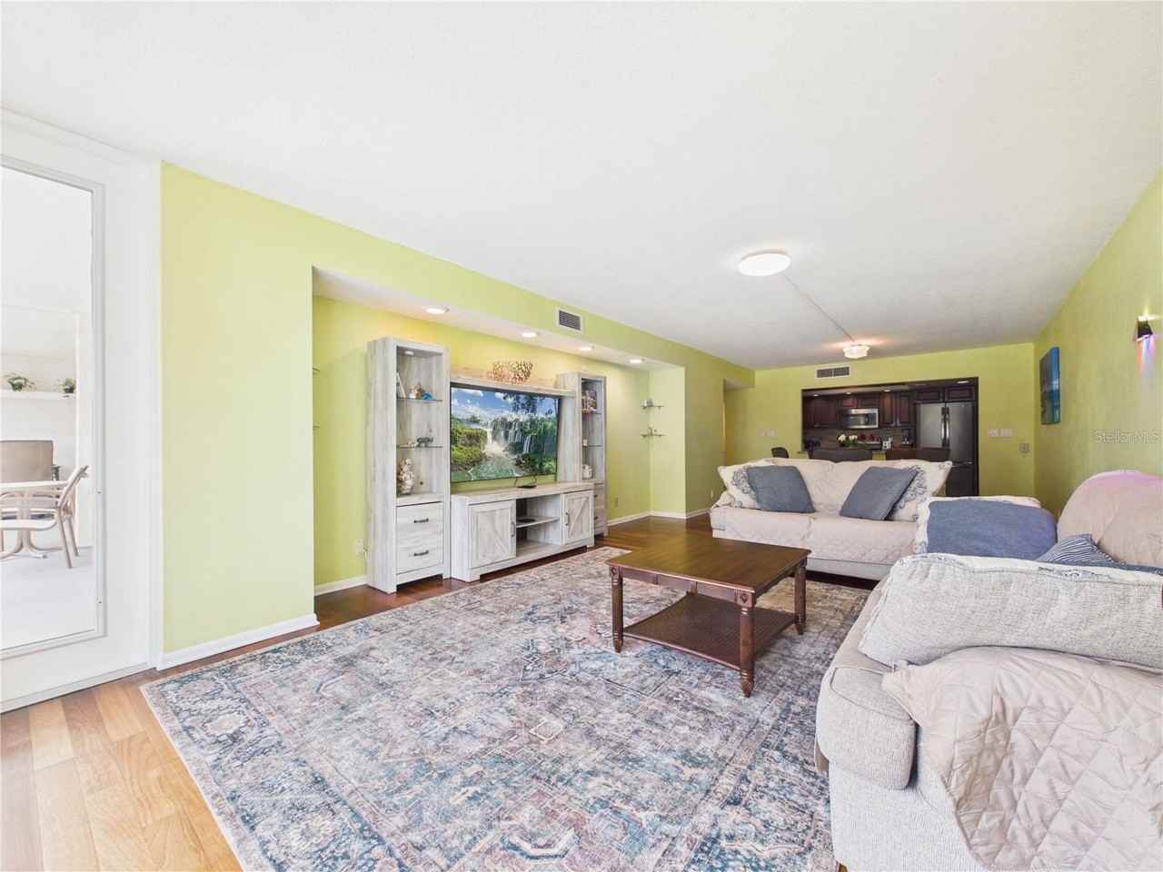 1400 Gulf Blvd #212 - Photo 3 of 50