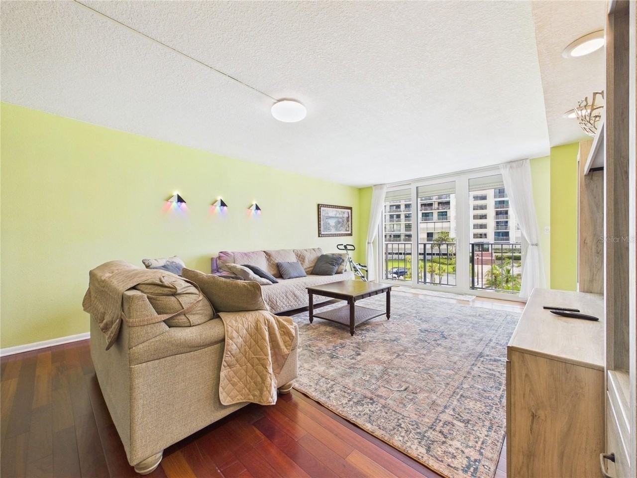 1400 Gulf Blvd #212 - Photo 4 of 50