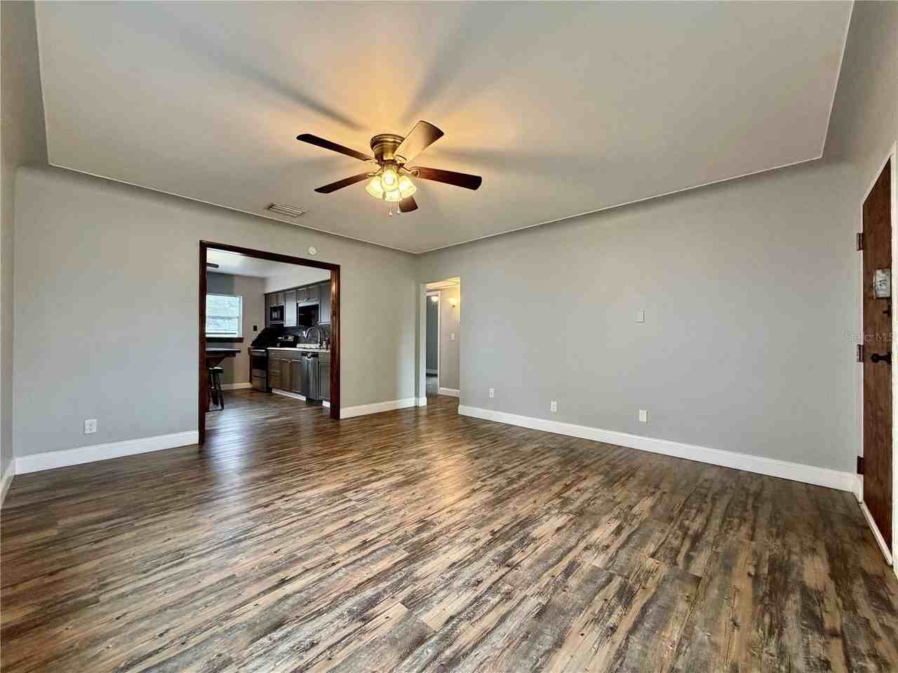 4227 5th Ave N - Photo 3 of 21