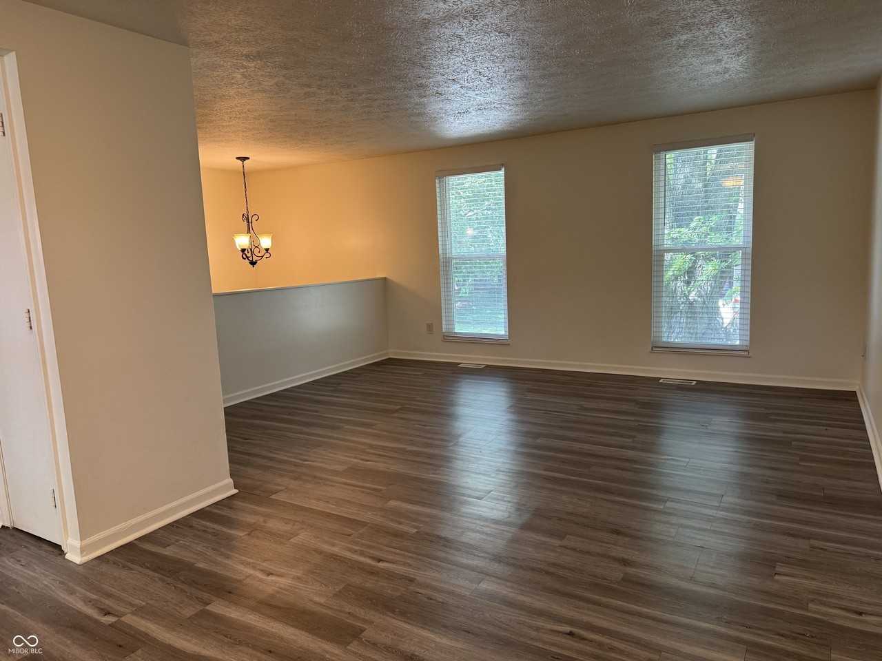 7717 Cambridge Dr - Photo 6 of 28