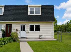 219 Chrystal Dr - Photo 1 of 1