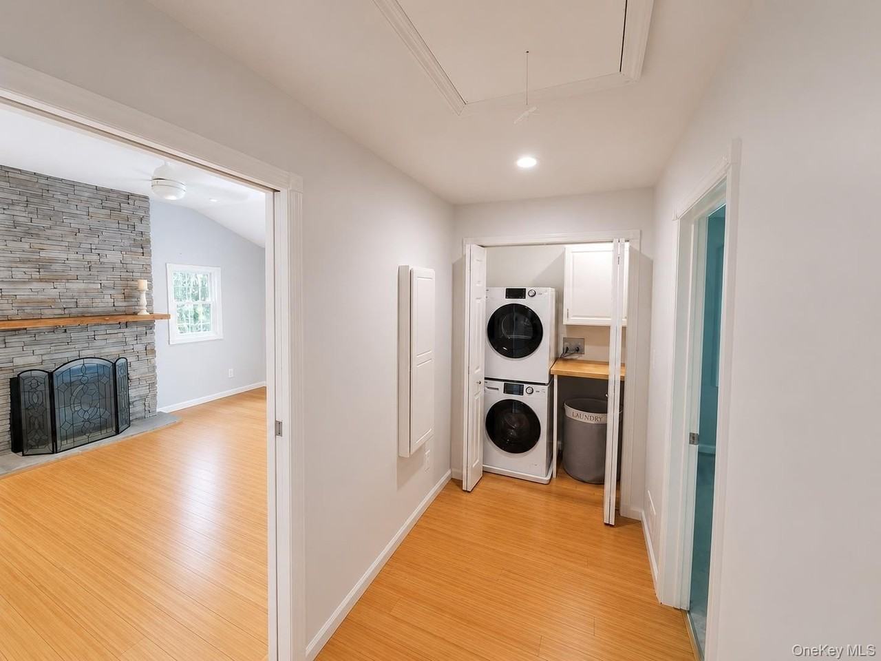 105 Chief Nimham Cir - Photo 7 of 8
