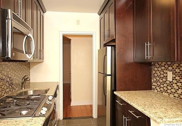 160 S Middle Neck Rd #3A - Photo 6 of 13