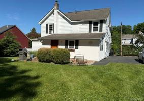 featured image of 14 Allen Ln