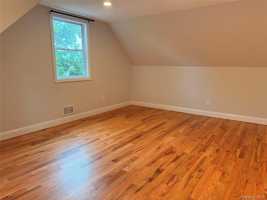 featured image of 43 Lakewood Ave