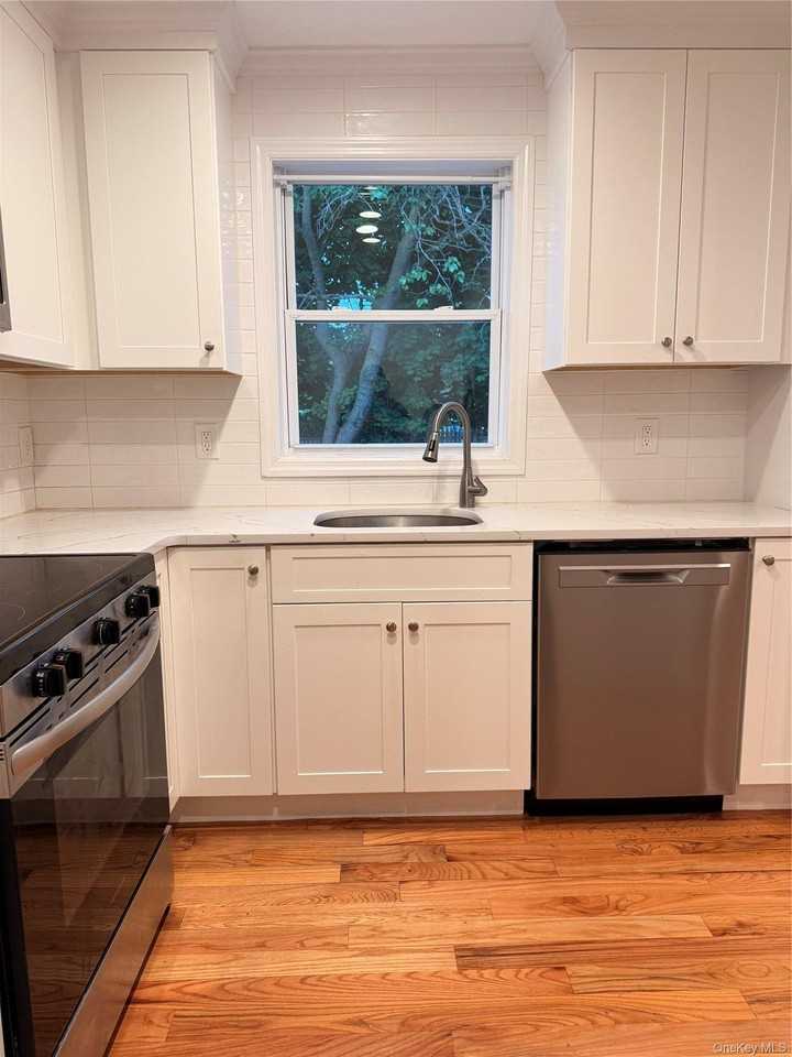 43 Lakewood Ave - Photo 5 of 7