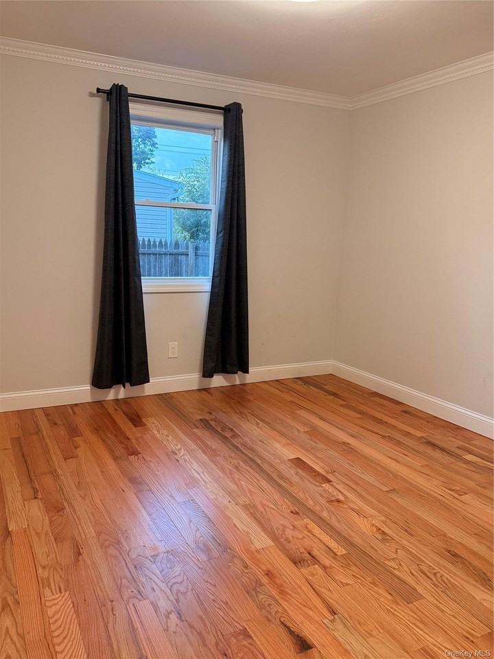 43 Lakewood Ave - Photo 6 of 7