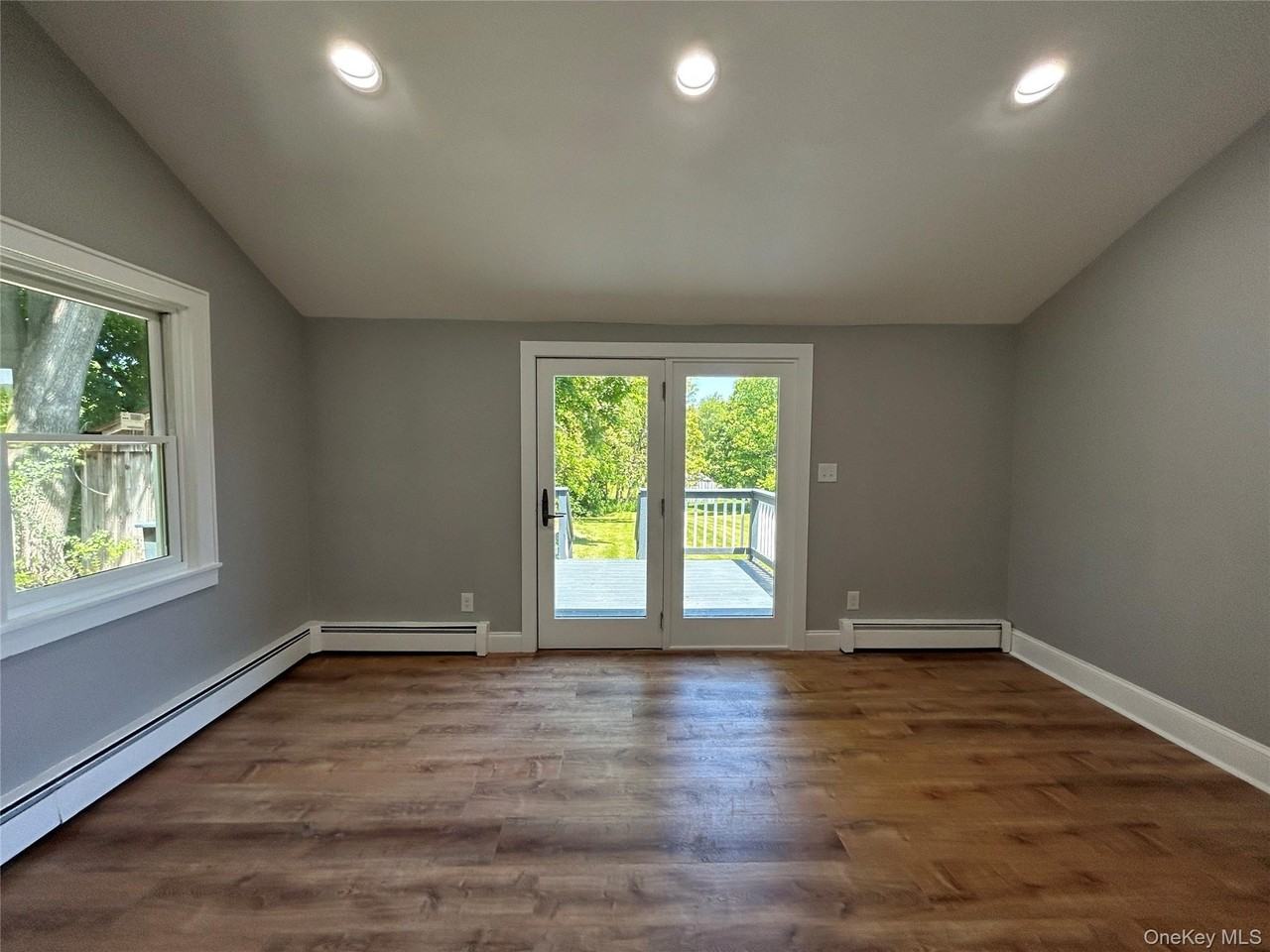 32 Reimer Ave - Photo 5 of 15