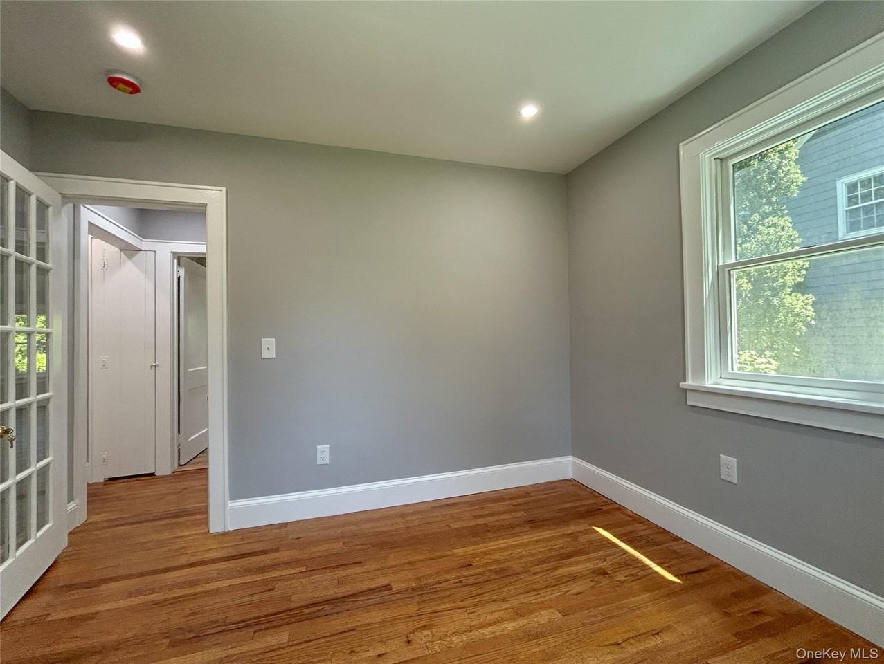 32 Reimer Ave - Photo 7 of 15