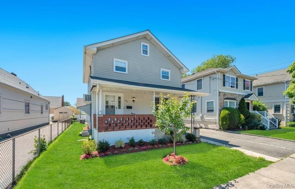 389 Hamilton Ave - Photo 3 of 30